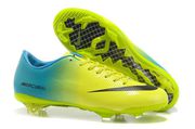 Great deals on football boots in the our Clearance Sale - Cheap footba
